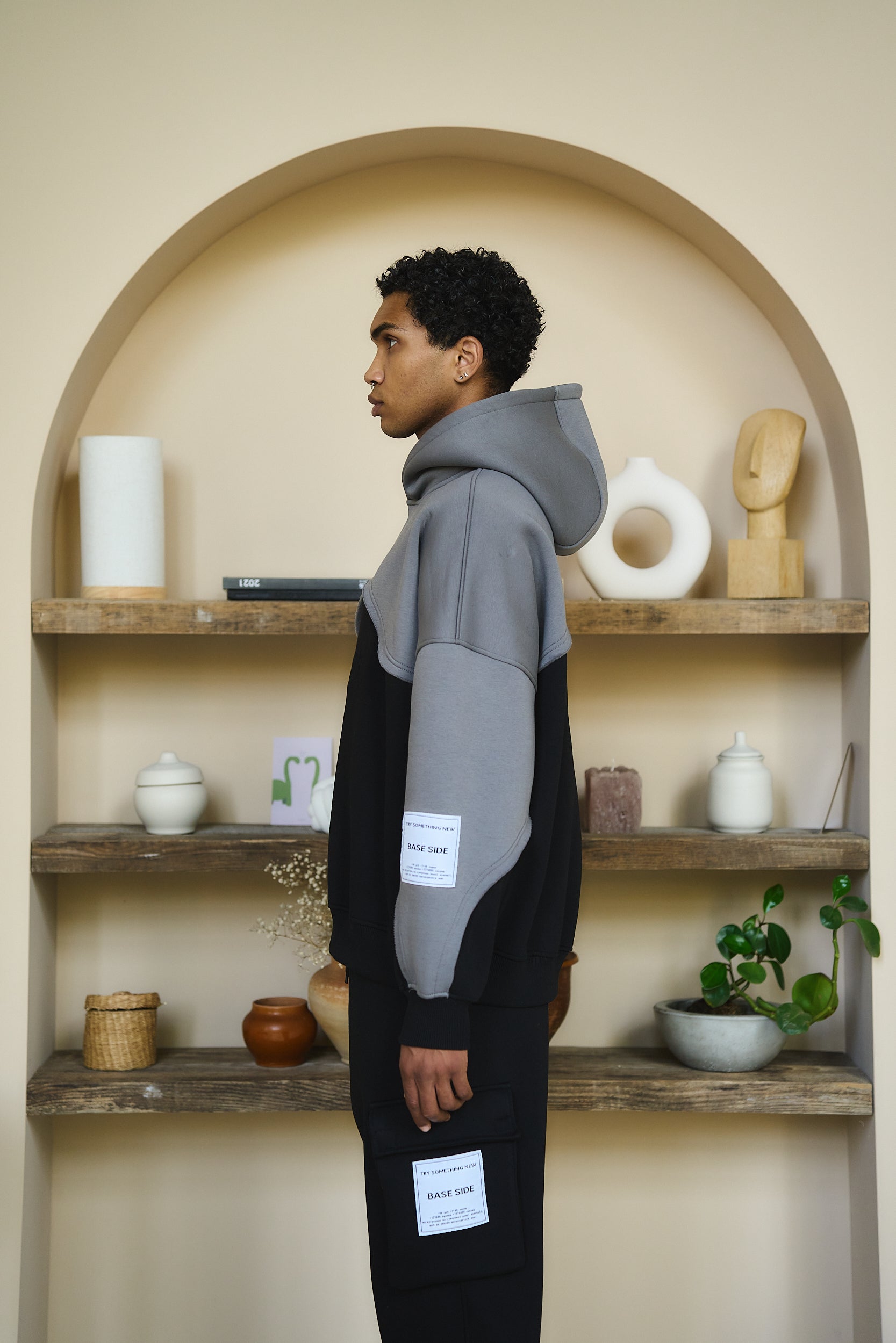 Astronaut oversize hoodie graphite-black