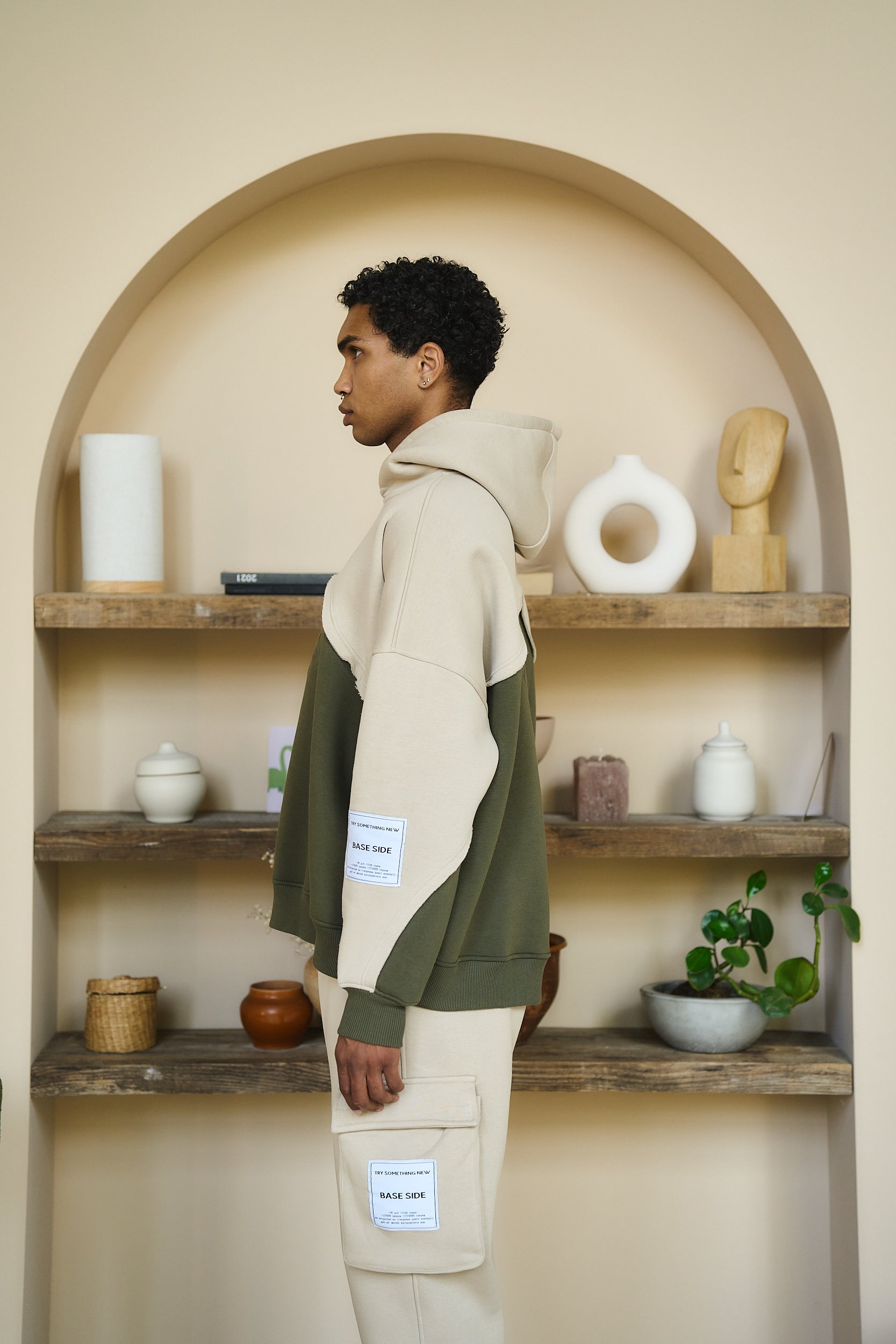 Astronaut oversize hoodie beige-khaki