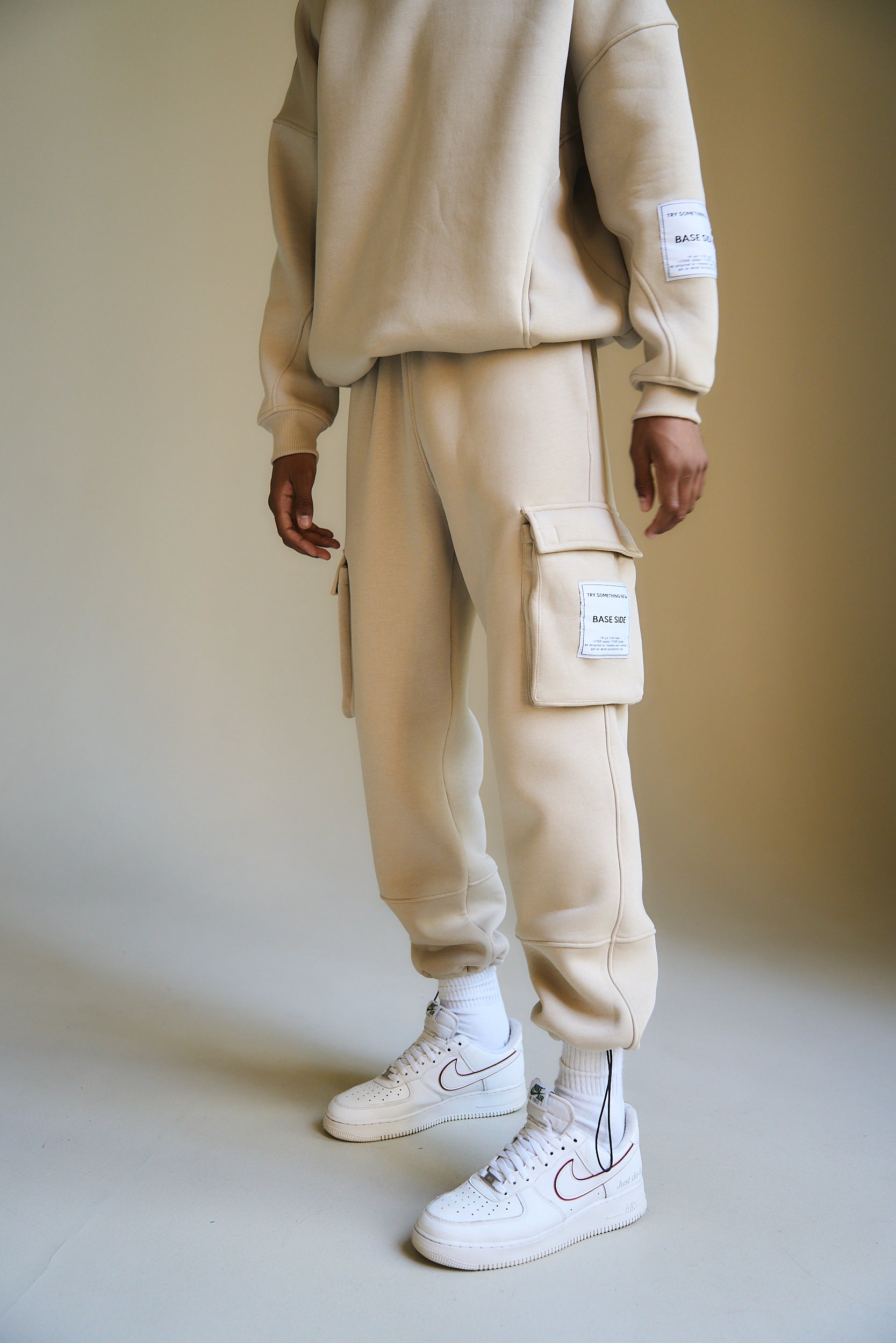 Cargo pants beige