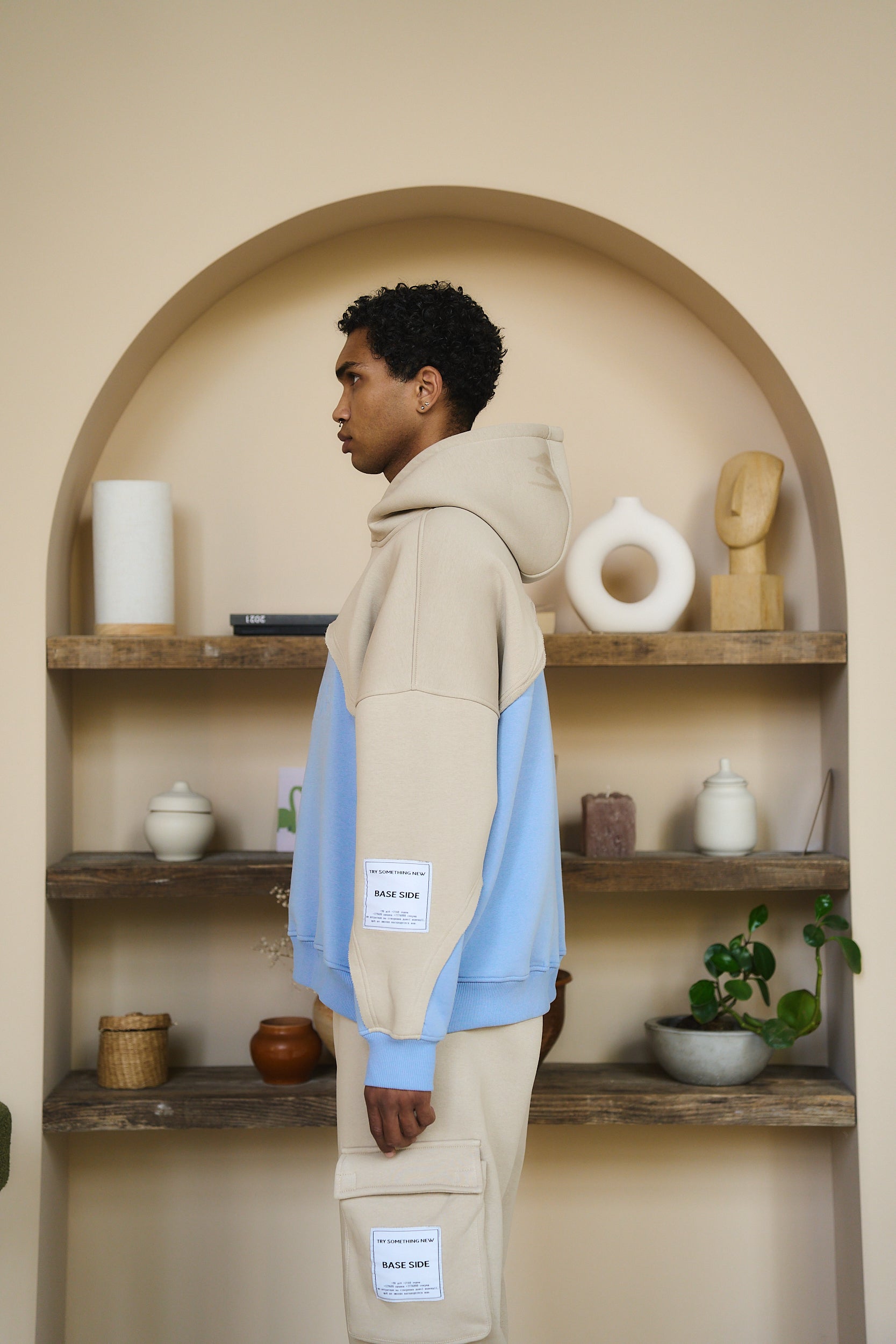 Astronaut oversize hoodie beige-blue