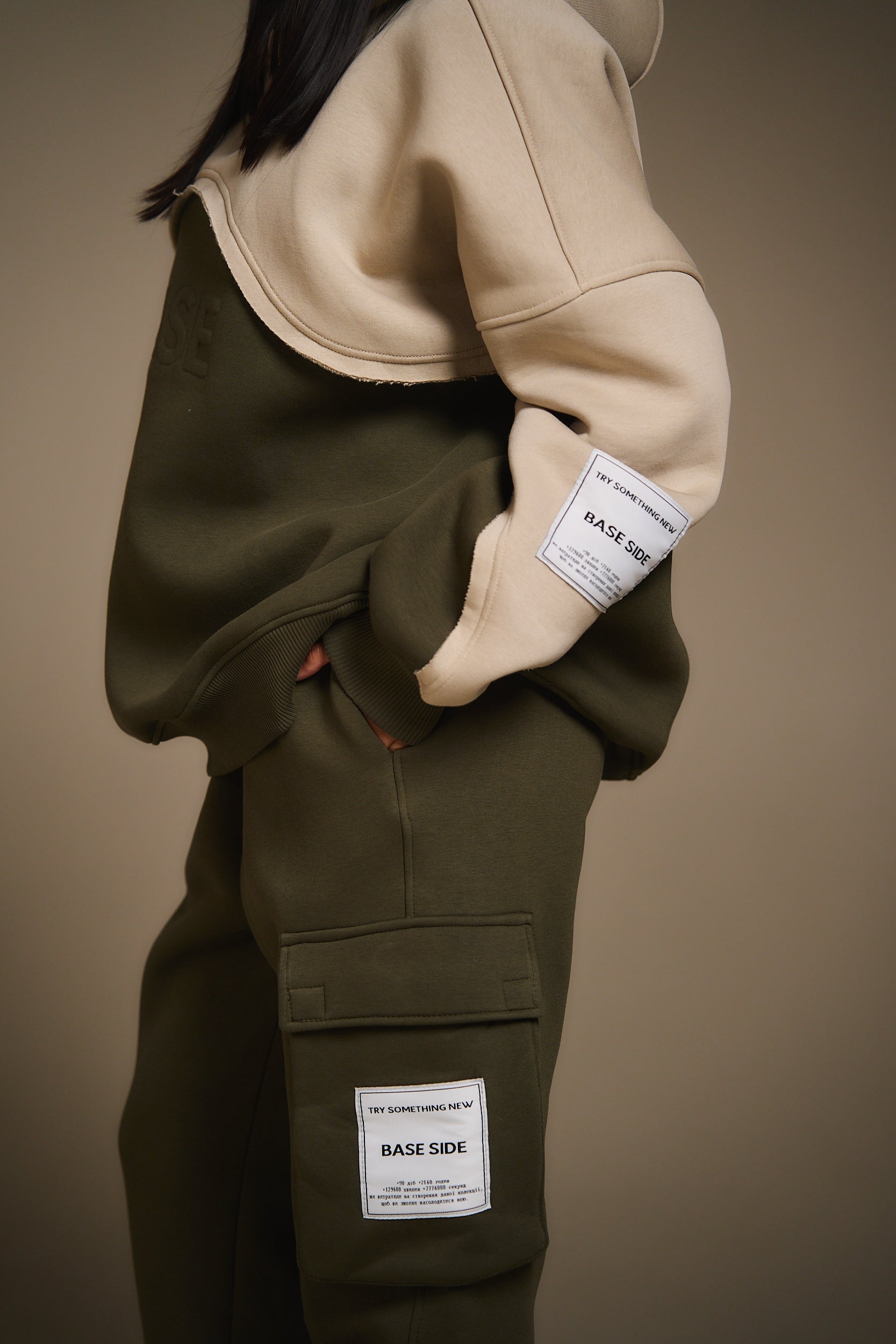 Astronaut oversize hoodie beige-khaki