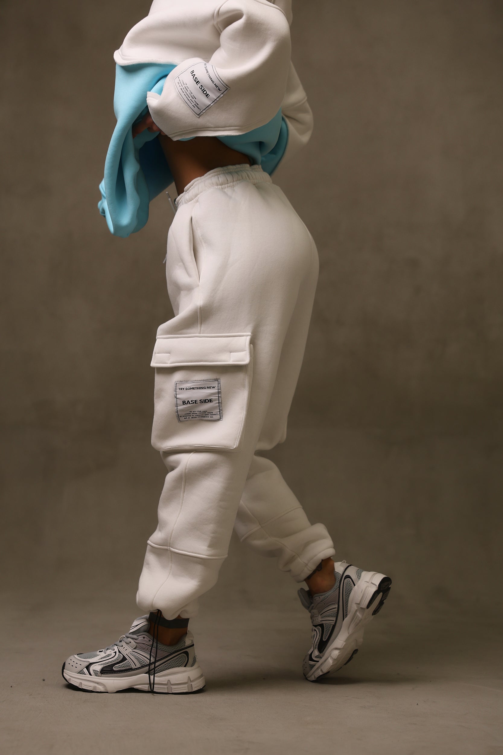 Cargo pants milk